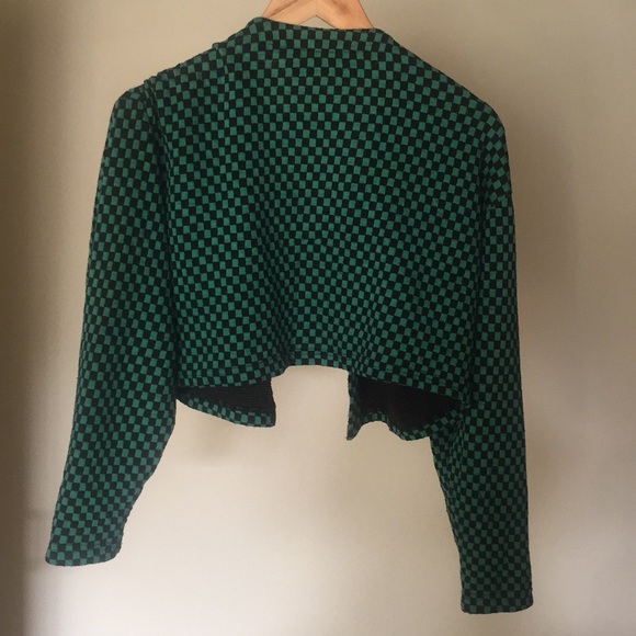 Green and black jacket - Picture 7 of 8